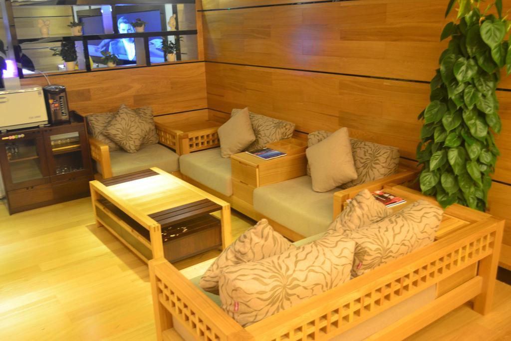 Lavande Hotel Zhuhai Gongbei Port Square Εξωτερικό φωτογραφία