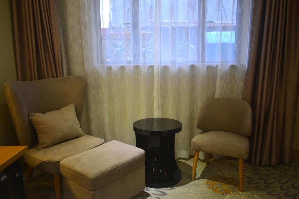 Lavande Hotel Zhuhai Gongbei Port Square Δωμάτιο φωτογραφία