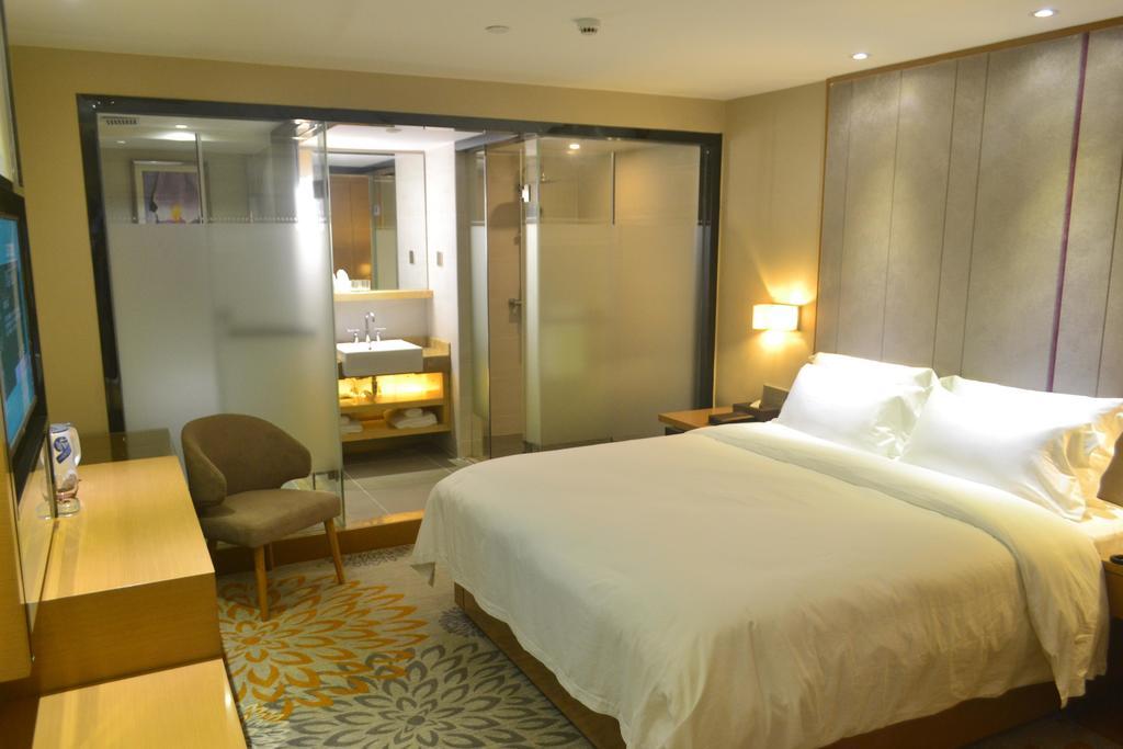 Lavande Hotel Zhuhai Gongbei Port Square Εξωτερικό φωτογραφία
