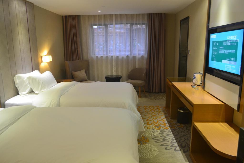 Lavande Hotel Zhuhai Gongbei Port Square Δωμάτιο φωτογραφία