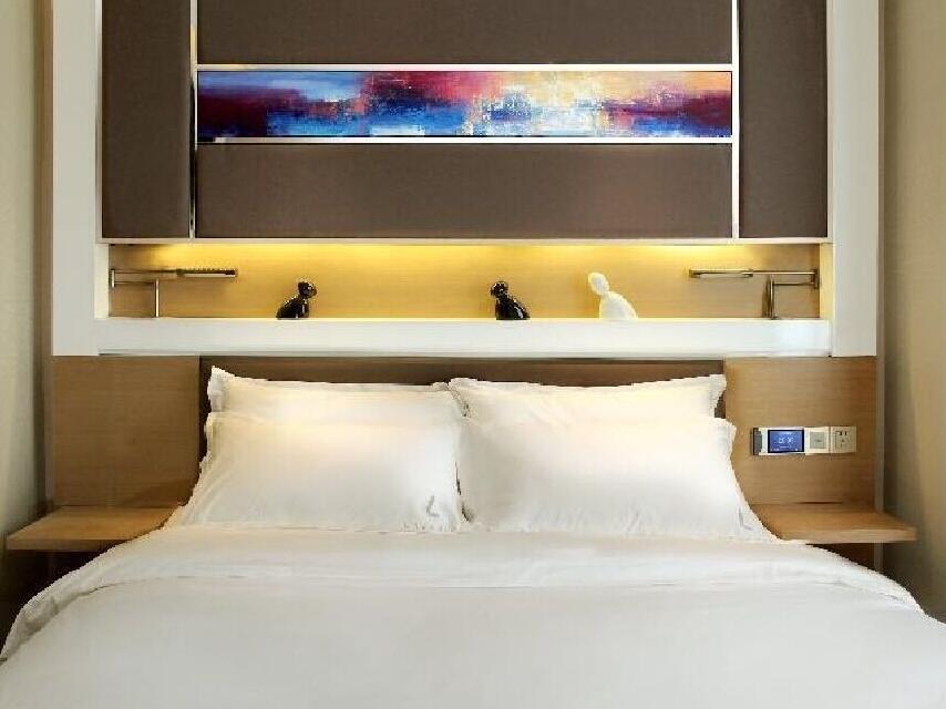 Lavande Hotel Zhuhai Gongbei Port Square Εξωτερικό φωτογραφία